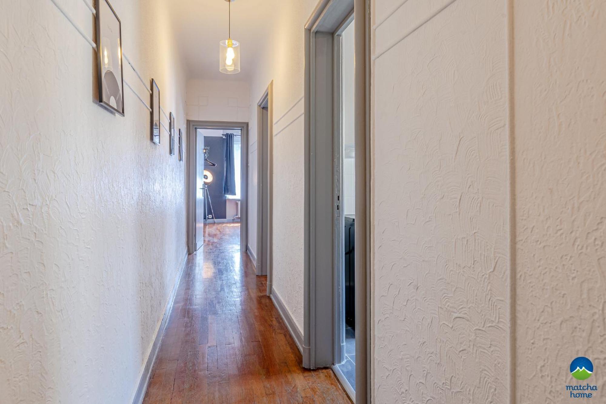 1 Studio & 4 Appts - 1 A 4 Lits - 1 A 7 Pers - 1 Immeuble - Confort, Flexibilite ------ English - 1 Studio & 4 Apts - 1 To 4 Beds - 1 To 7 Guests - Same Building - Comfort, Flexibility Hayange Buitenkant foto